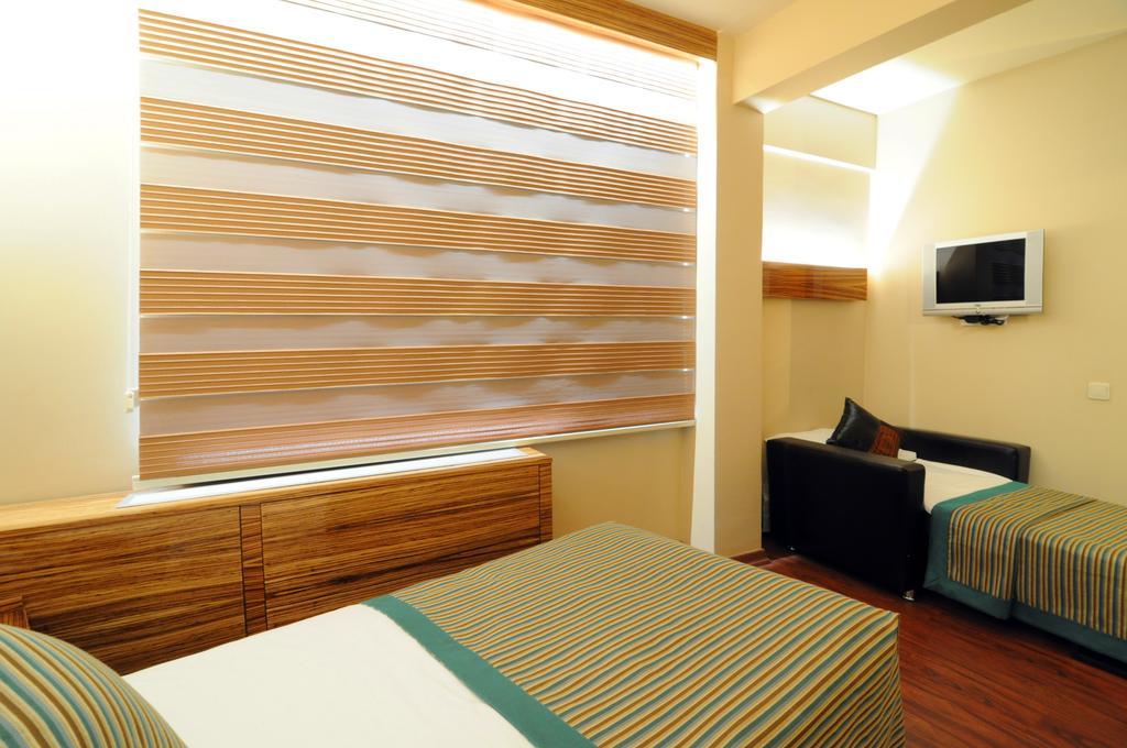 Hotel Buyuk Keban Istanbul Room photo