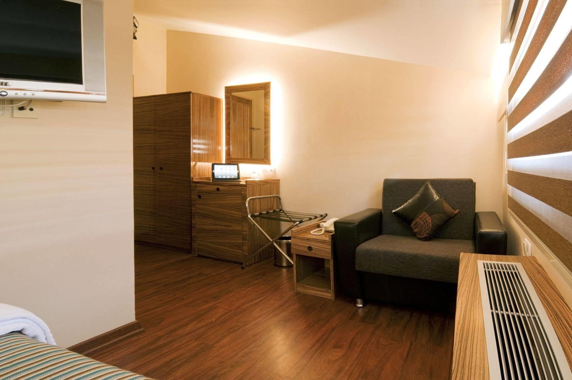 Hotel Buyuk Keban Istanbul Exterior photo