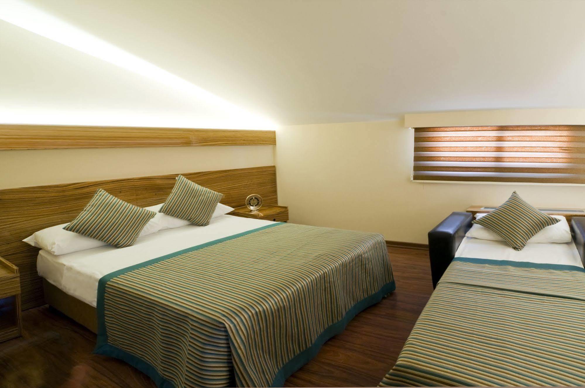 Hotel Buyuk Keban Istanbul Exterior photo